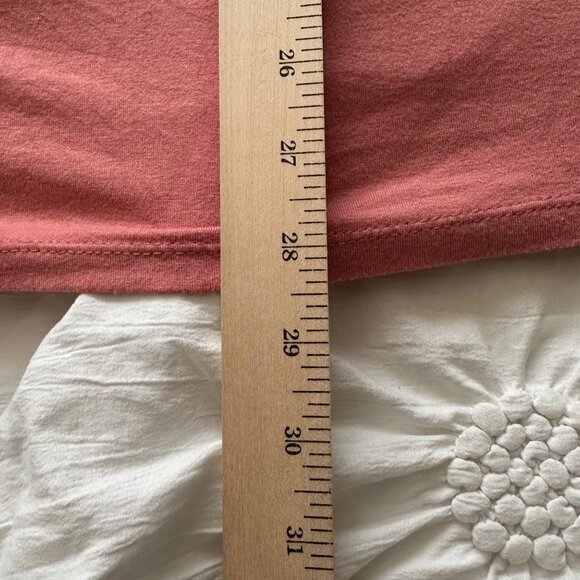 Torrid Womens Plus Size 5 (5X) Embroidered Top Rose Back Tie Closure Boho - Picture 9 of 9